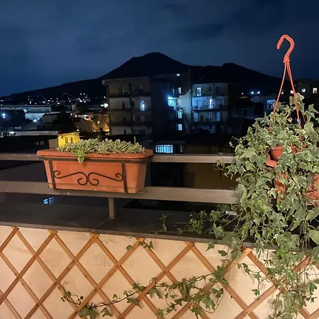 Sky And Luxury Apartment